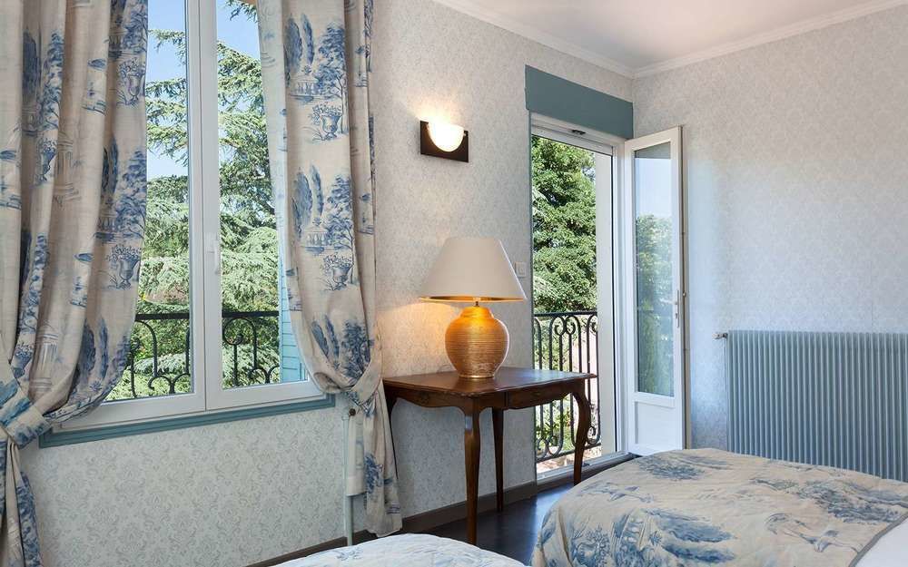 Hostellerie Du Val D'Or Mercurey エクステリア 写真